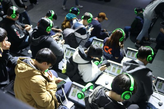 韓国最大のゲームショウ「G-STAR 2018」1日目のBtoCエリア、eスポーツは？モバイルゲームは？VRは？