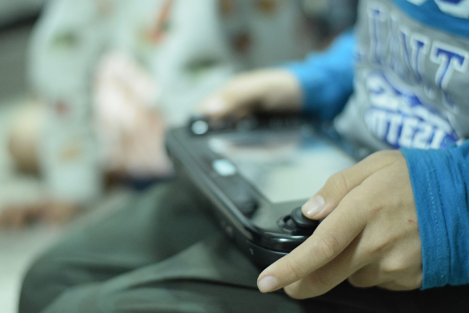 「香川県議会」ゲーム依存症対策の素案を修正しゲームのみに、1月23日から県民の意見を募る