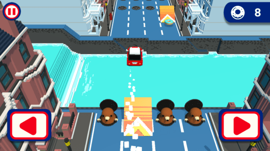 縦横無尽に動くブタを避けるカーアクションゲーム「CRAZY DONUTS」