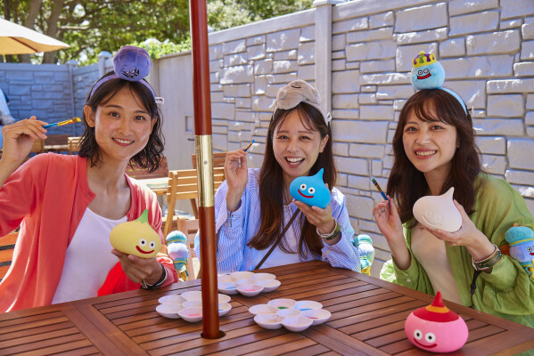 自宅にもオフィスにも！オリジナル“スライム”といつも一緒！ ニジゲンノモリ「ドラゴンクエスト アイランド」スライム色塗り体験新商品…