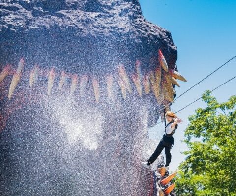 夏季限定！ニジゲンノモリ「ゴジラ迎撃作戦」 びしょ濡れ爽快ジップライン『スプラッシュゴジラ2026』 7月10日（金）～9月30日（水）まで開催