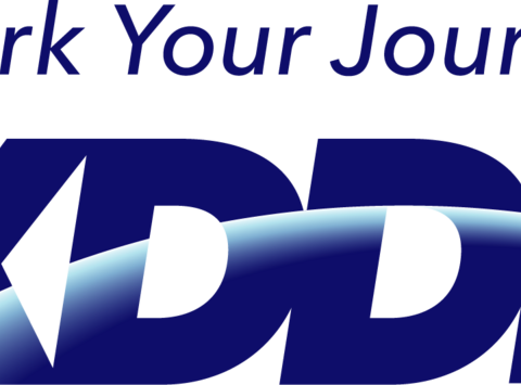 KDDI、ブランドスローガンを「Spark Your Journey」に一新