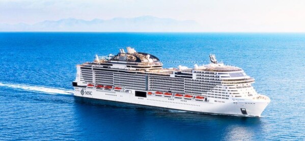 MSCベリッシマで航く2027年年末年始クルーズ販売開始 那覇発着4泊5日 年忘れ90,800円～/ニューイヤー114,800円～