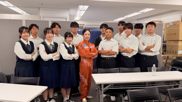 民間宇宙開拓時代到来！ASTRAXのジェネラルマネージャー川上泰子が福岡県立久留米高等学校の企業訪問を受け「宇宙旅行の最前線へよう…